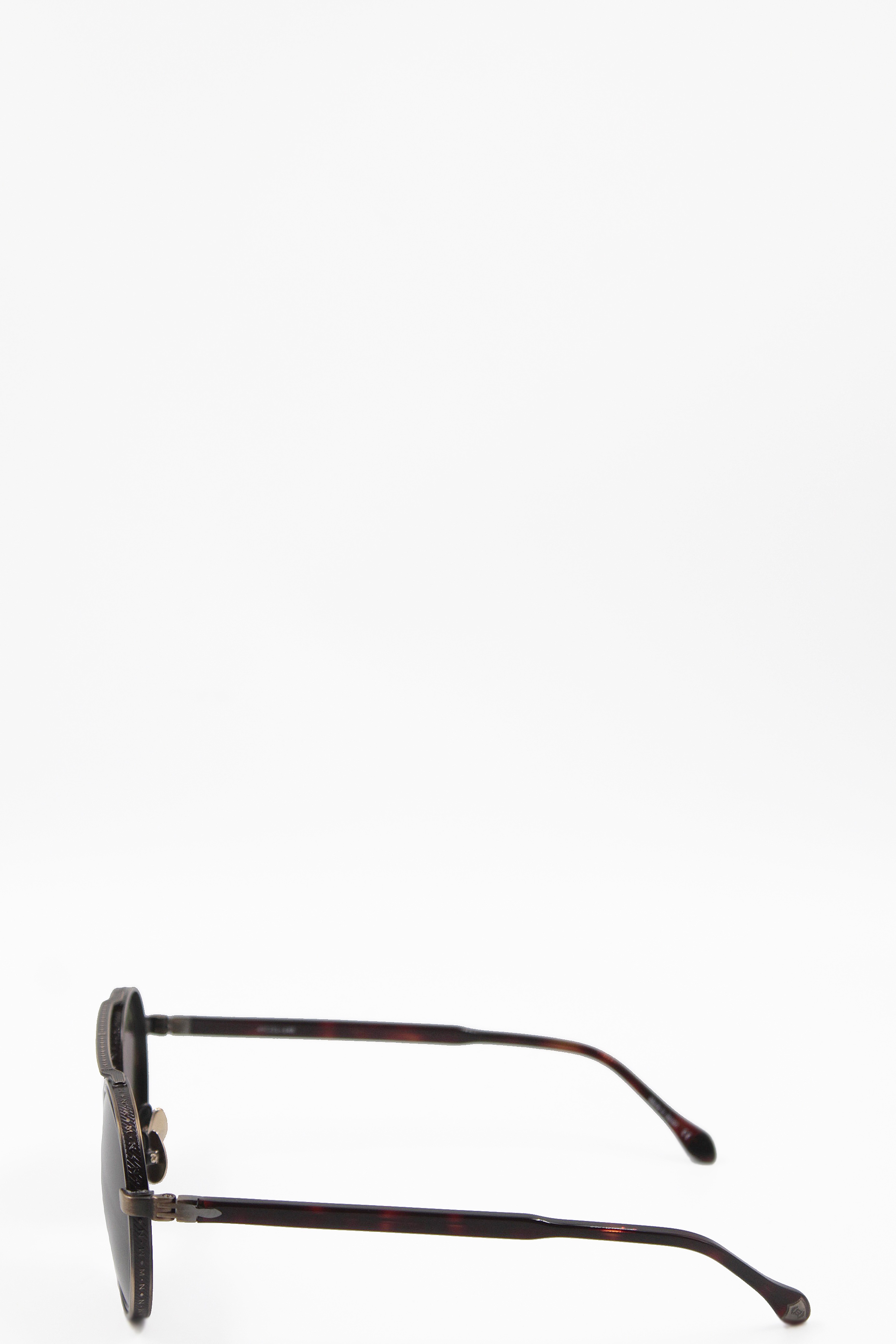Matsuda Eyewear Sunglasses Almost B Aviator Sunglasses