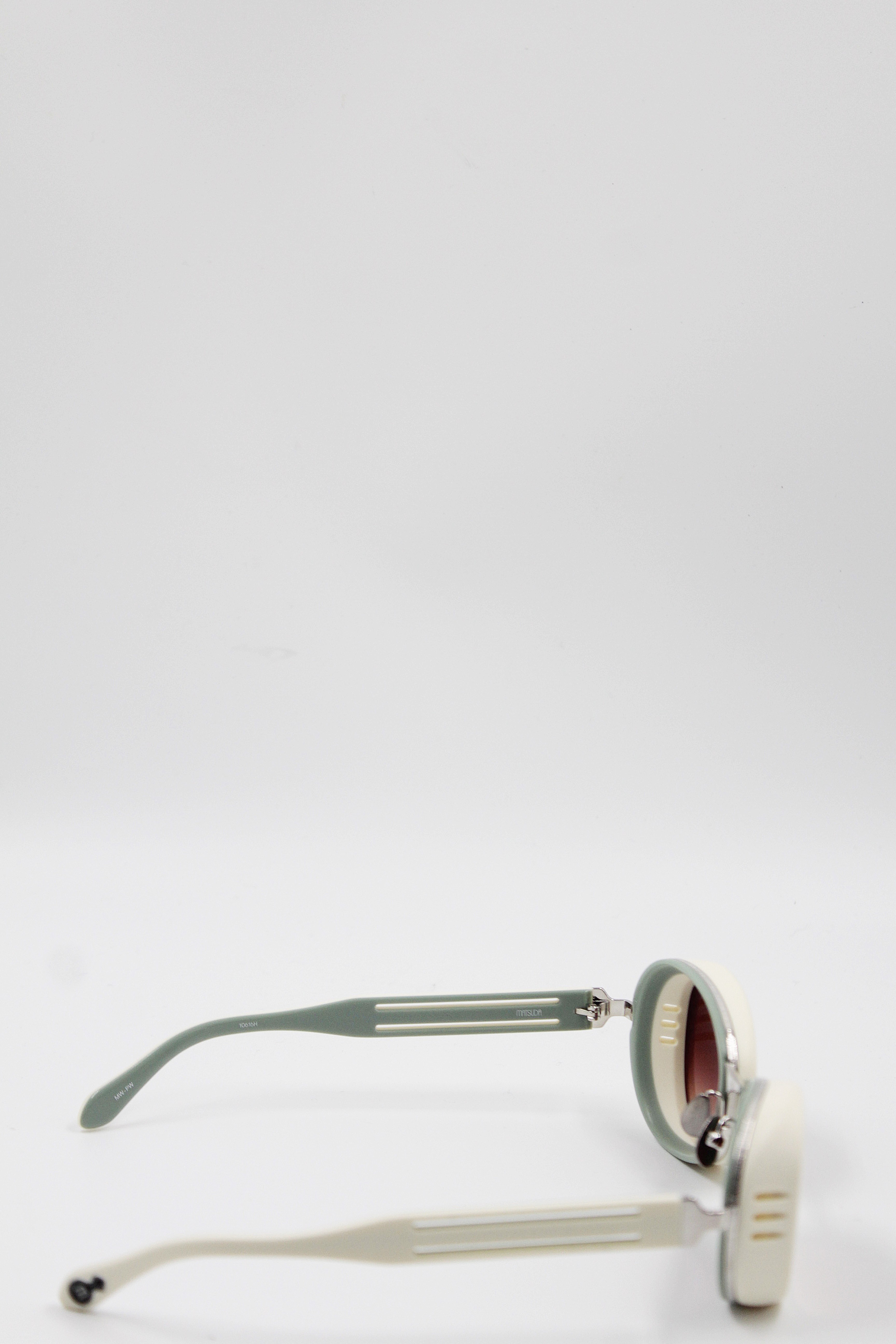 Matsuda Eyewear 선글라스 Palladium Oval Sungalsses