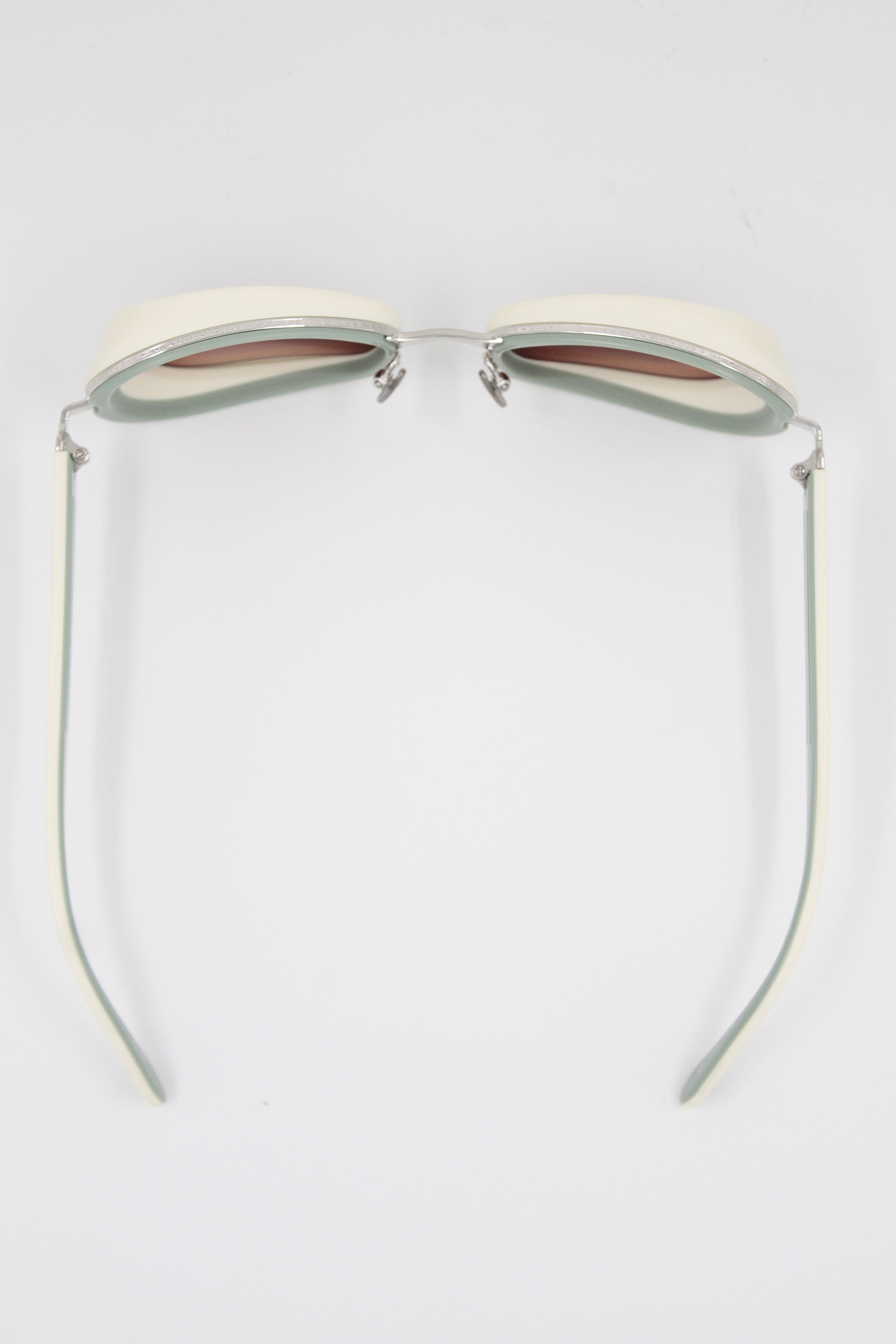 Matsuda Eyewear LUNETTES DE SOLEIL Palladium Oval Sungalsses