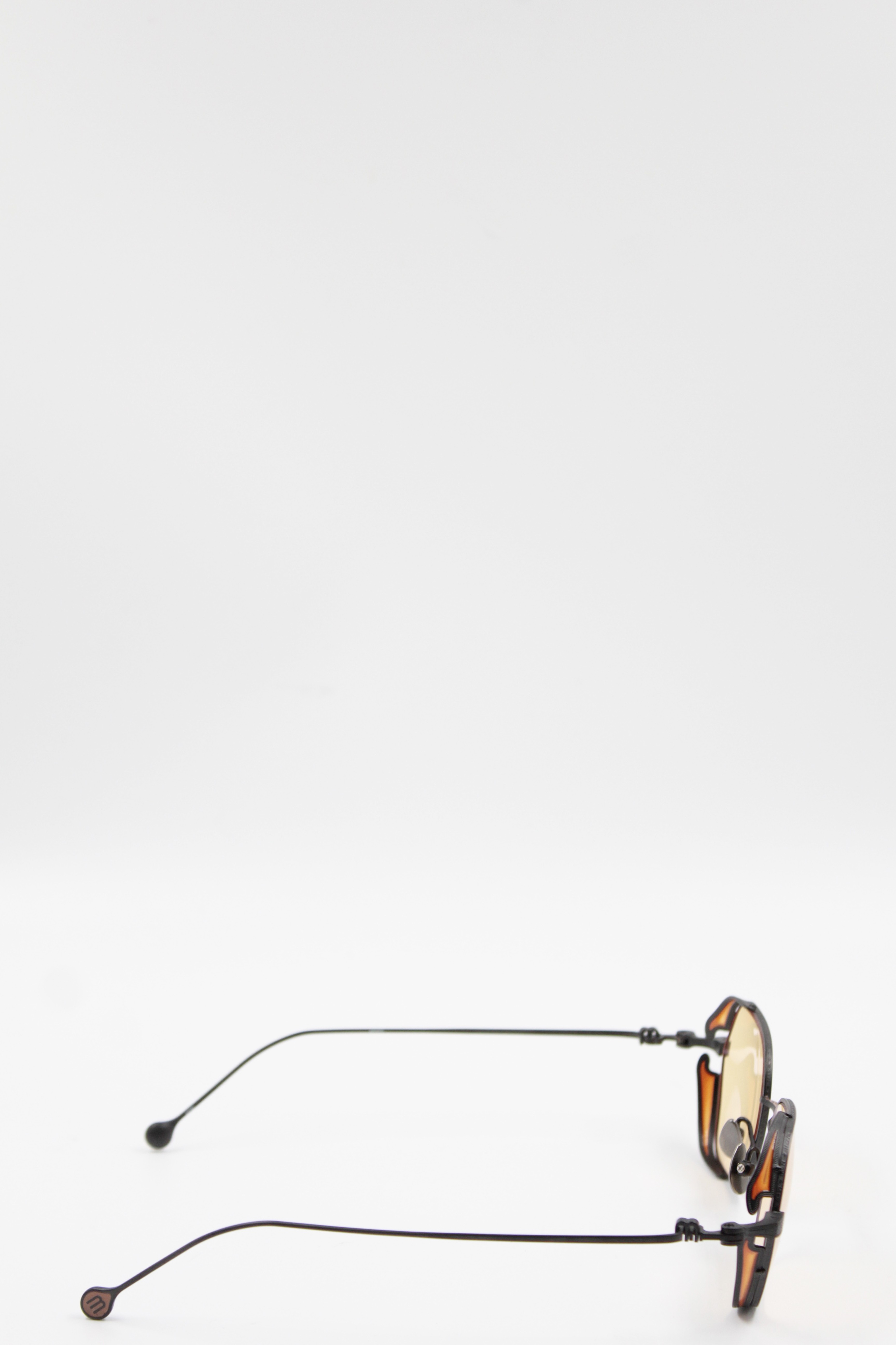 Matsuda Eyewear Lunettes de soleil Art Deco Sunglasses