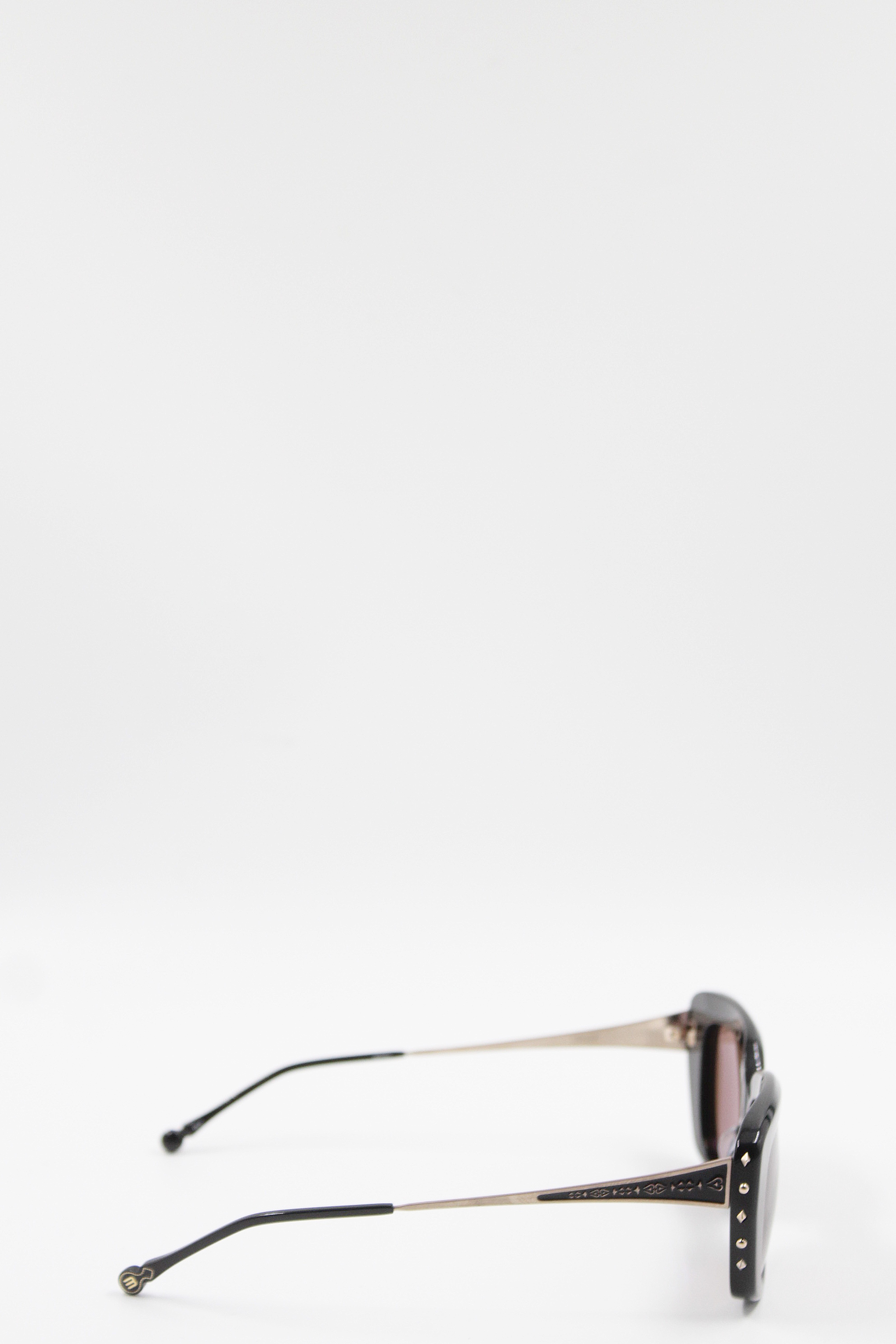 Matsuda Eyewear Mujer Flattering Cloves Sunglasses