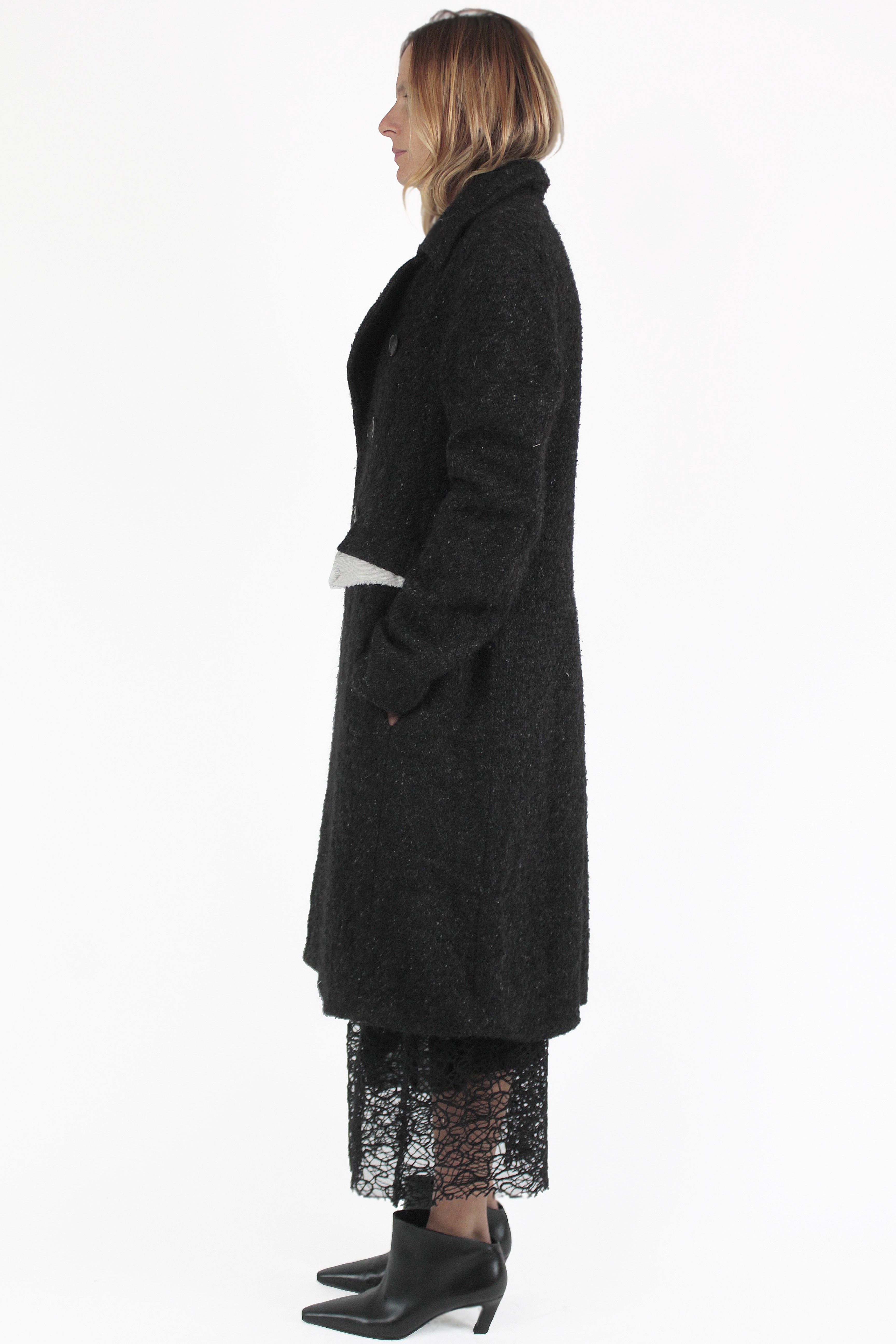 UN-NAMABLE MANTEL Given Pocket Overcoat