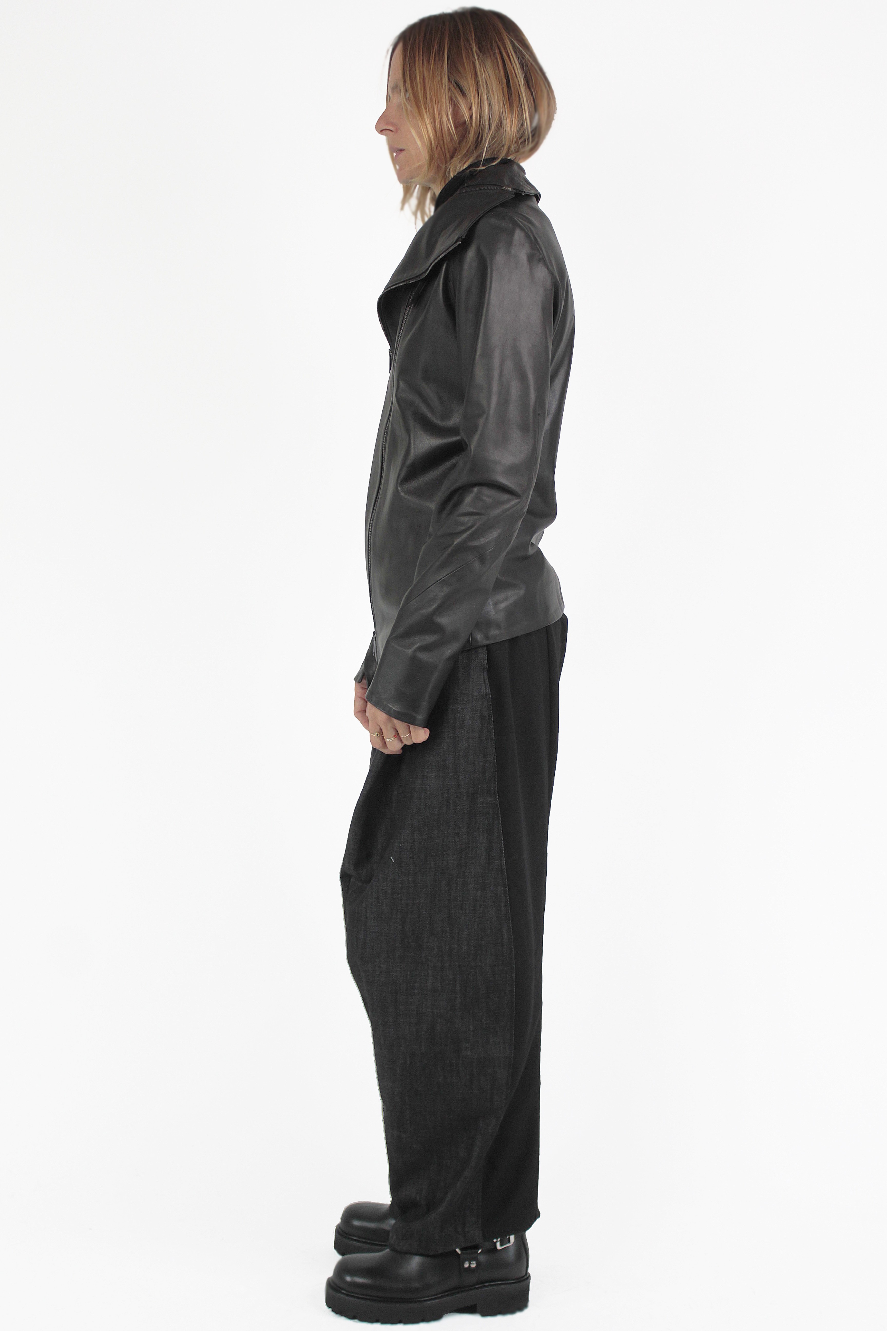 Giovanni Cavagna ショートジャケット Hips Zip Jacket