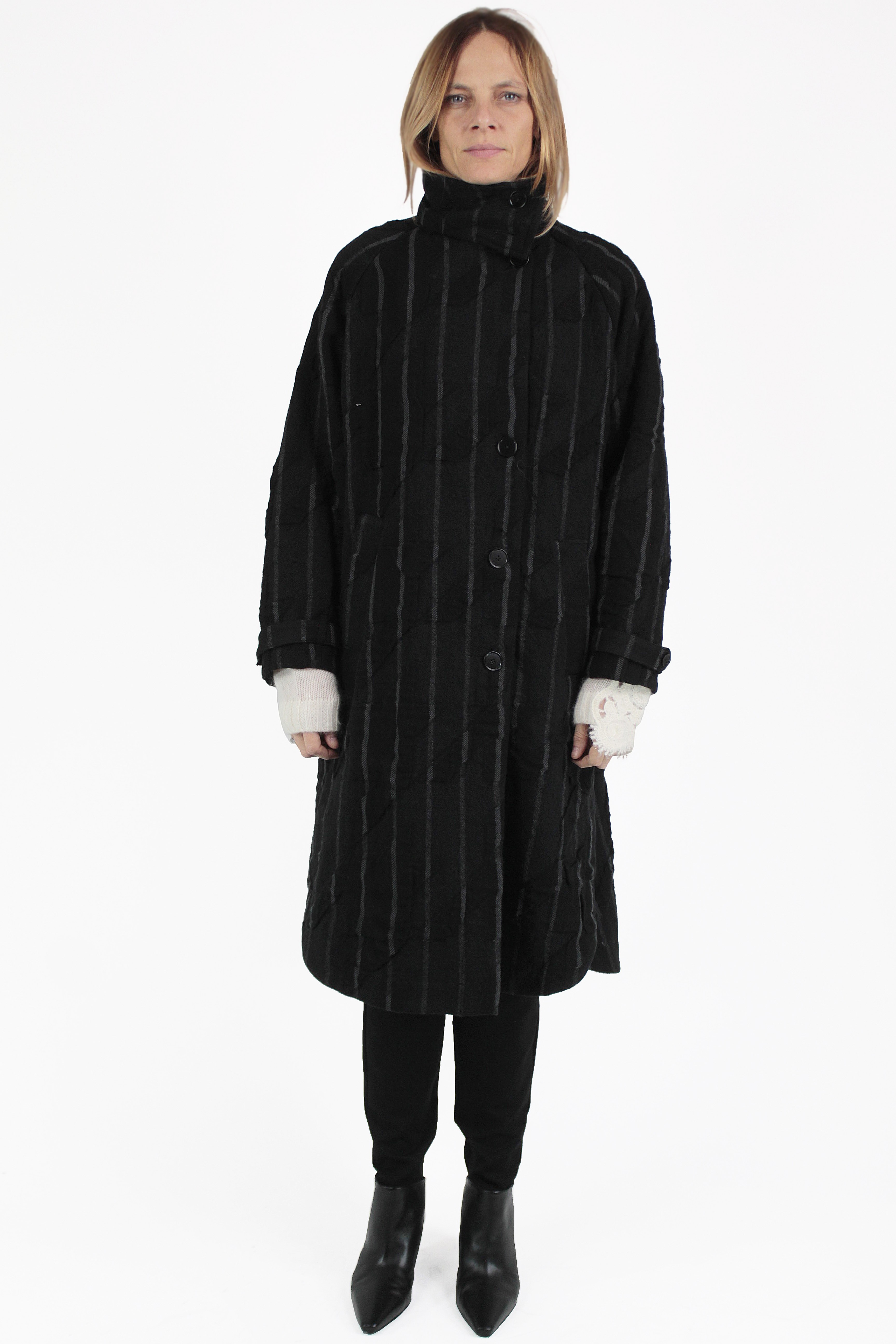 High MANTEL Hurdle Stripe Coat