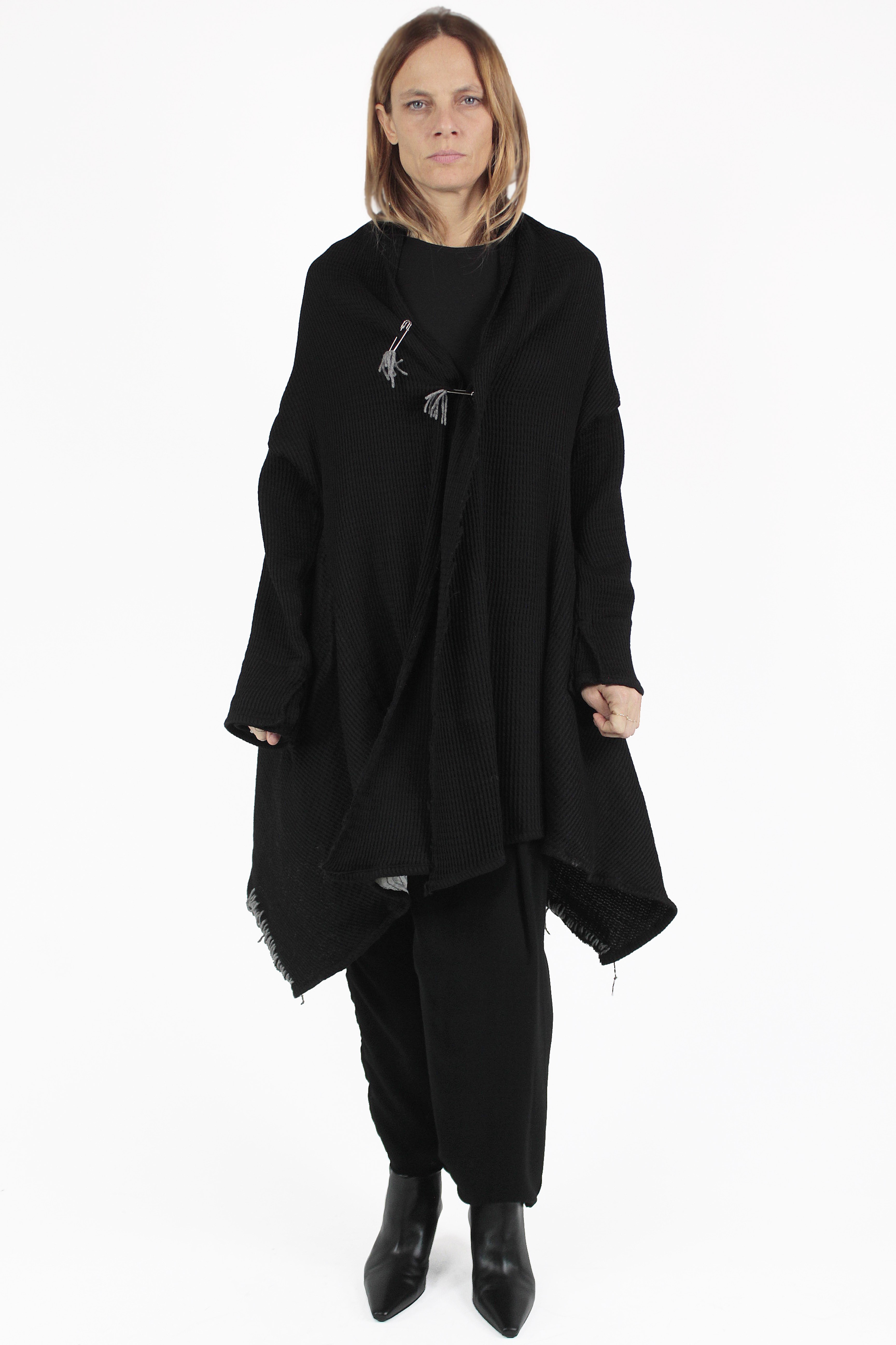 UN-NAMABLE MANTEL Kage Open Coat