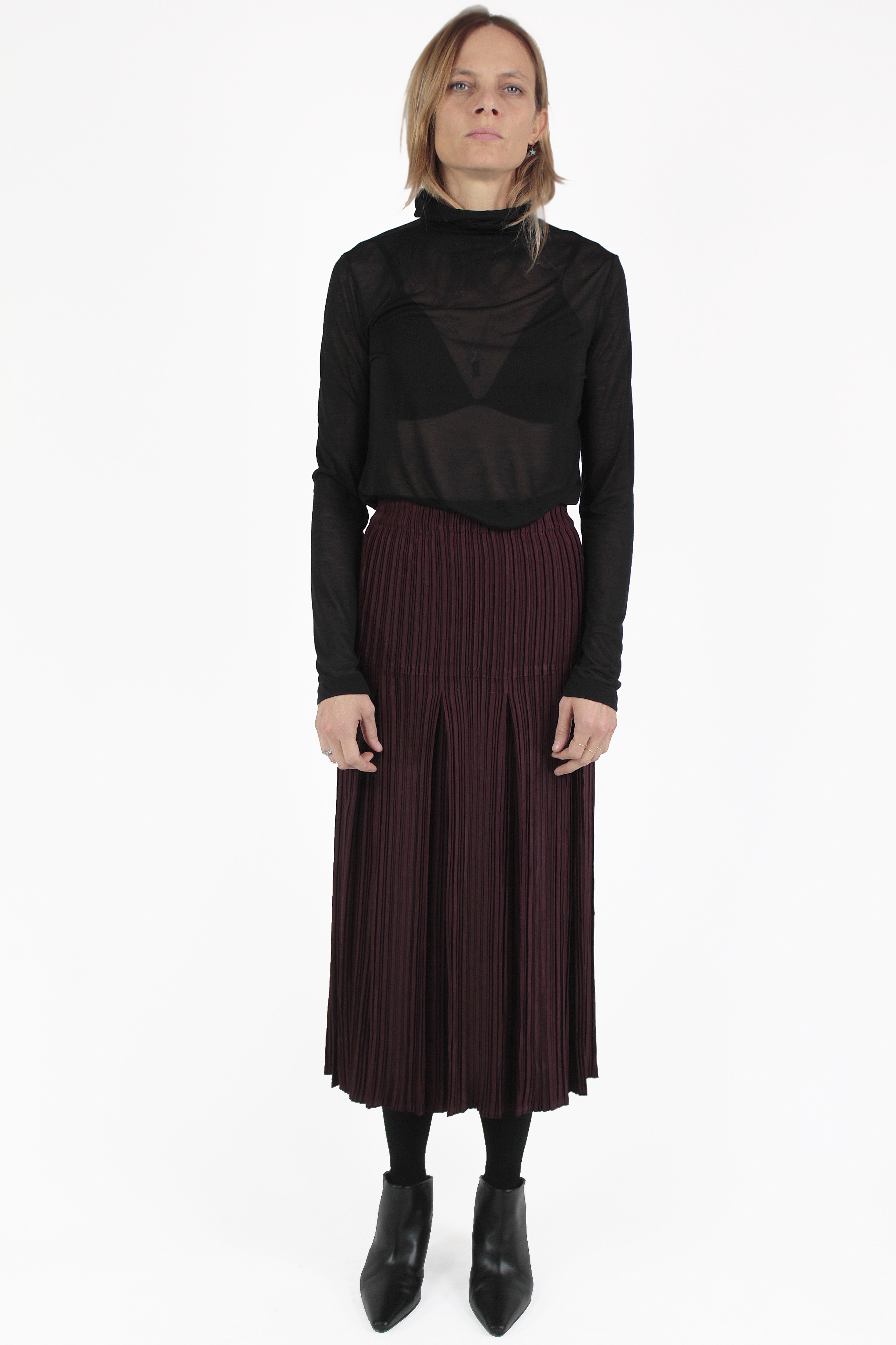 Gongdid Design GONNE Denim Pleated Skirt