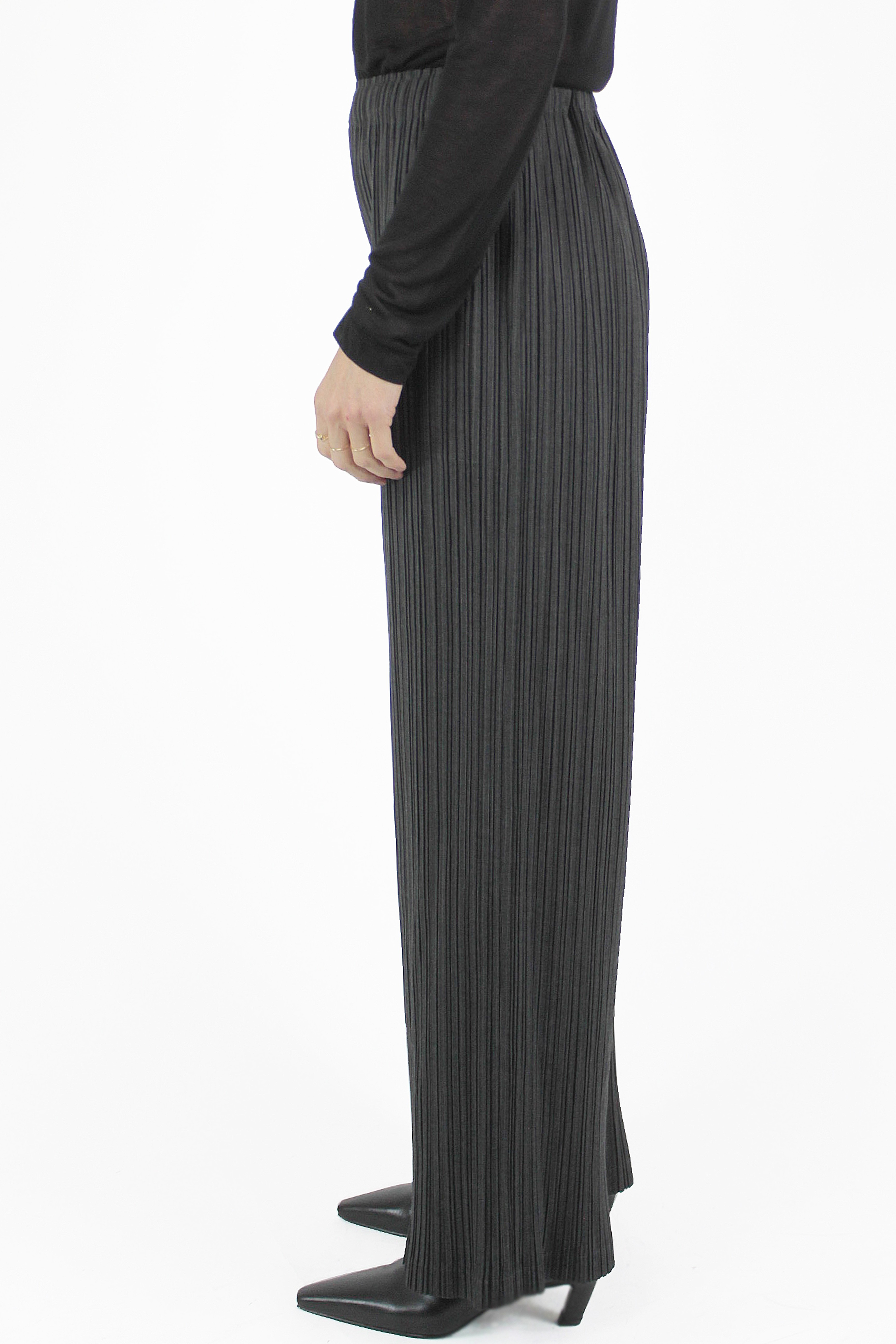 Gongding Design PANTALONS Pleats Straight Trousers