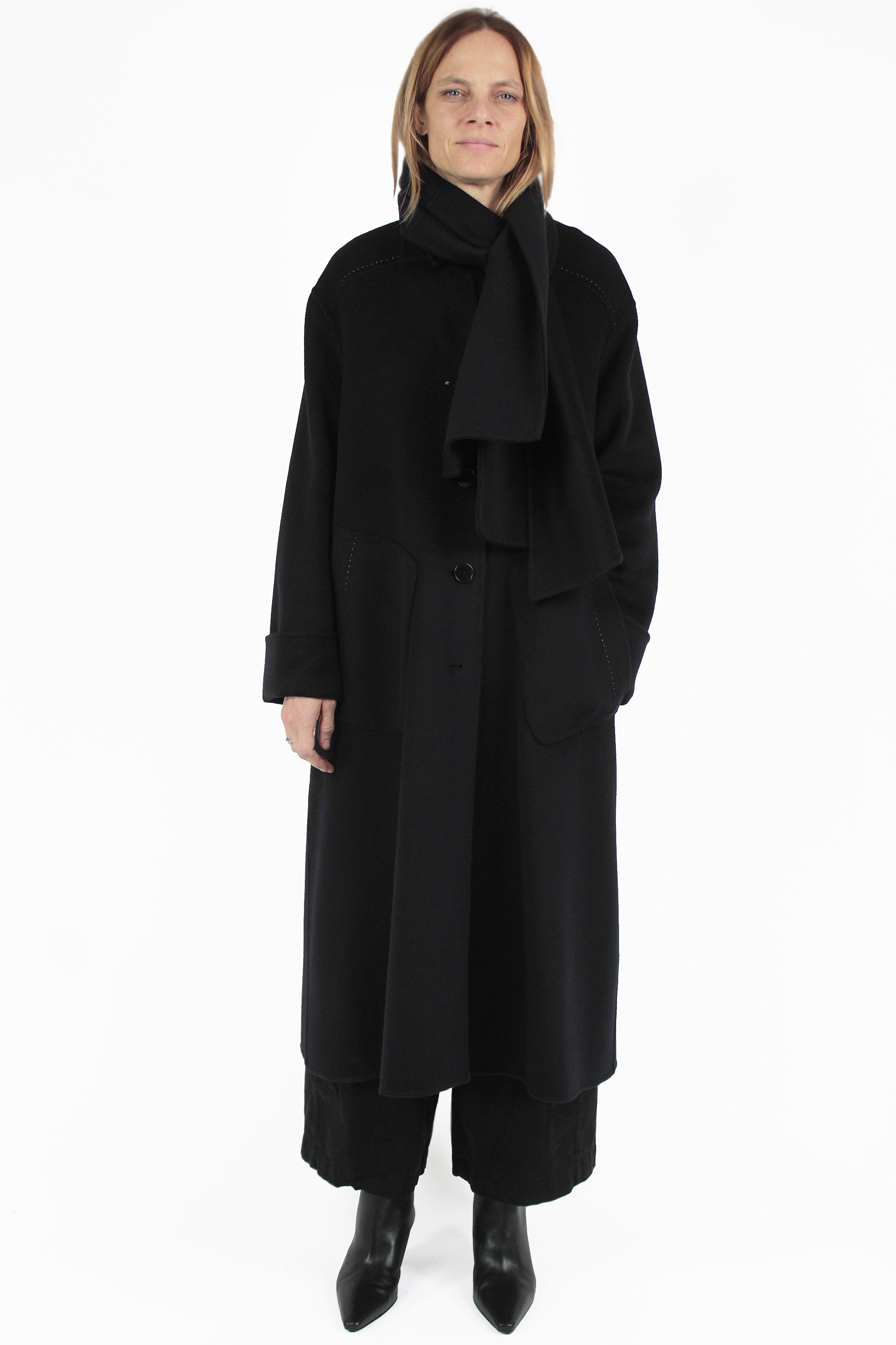 High MANTEL Spire Long Coat