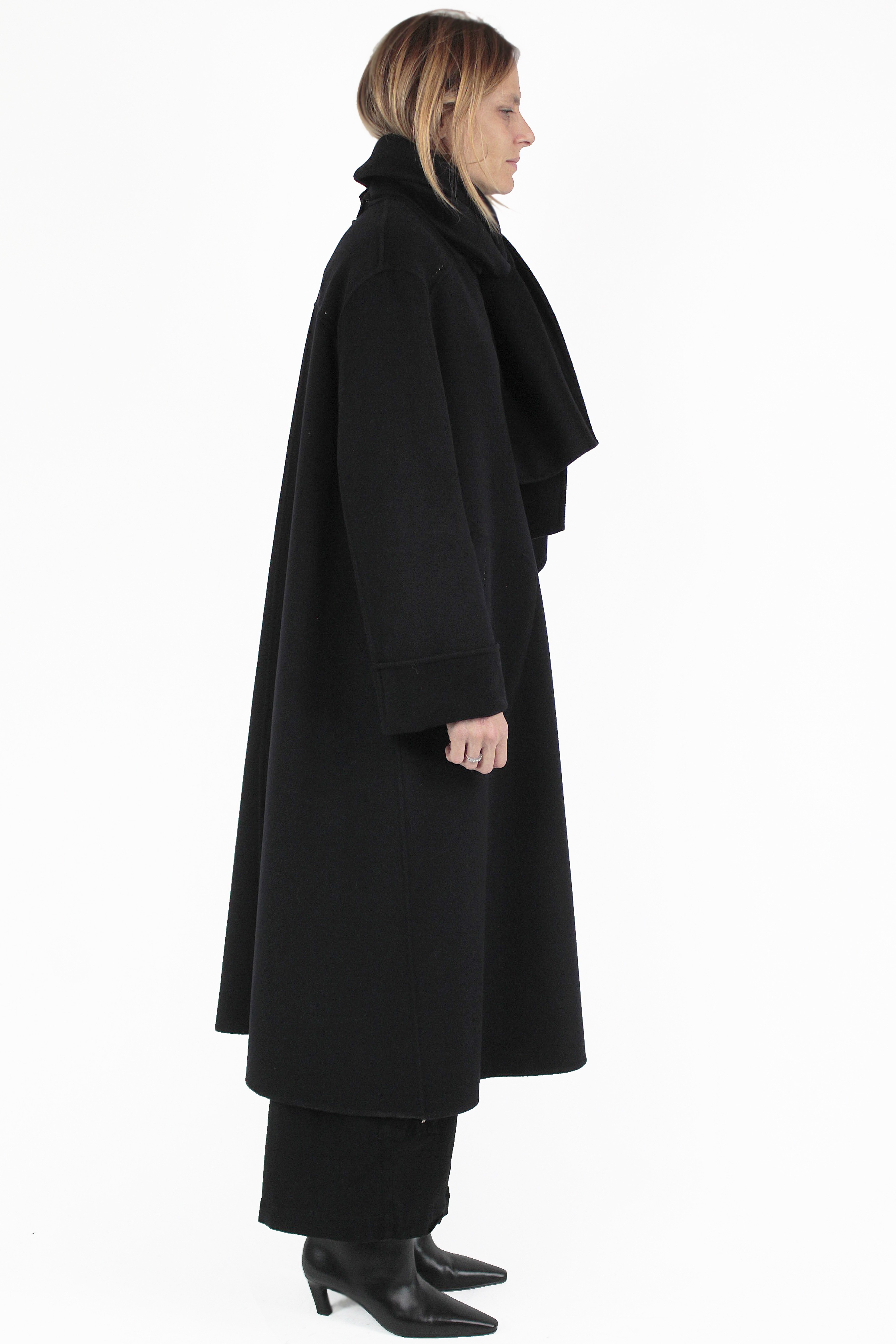 High MANTEAUX Spire Long Coat