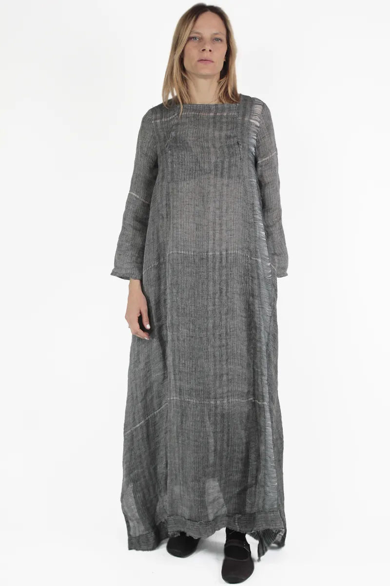 UN-NAMABLE 옷 Astride Open Dress
