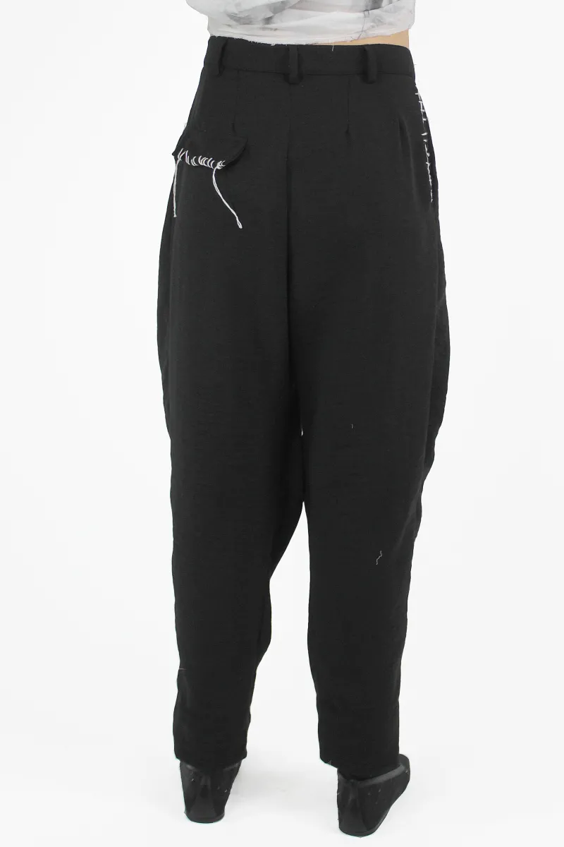 UN-NAMABLE PANTALONI Strata Long Pants