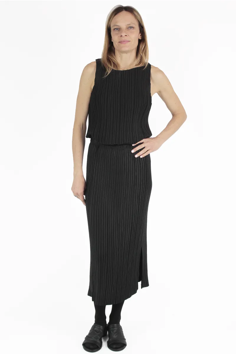 Gongdid Design GONNE Midi Pleats Skirt