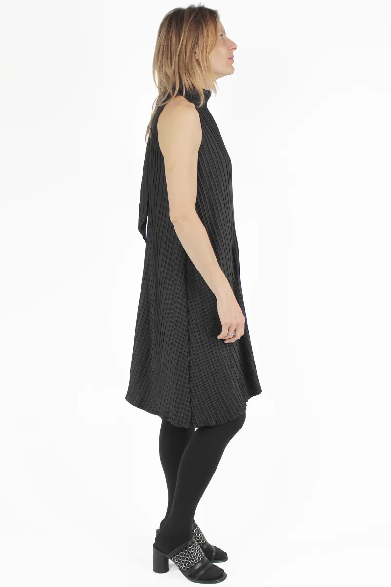 Gongdid Design KLEID Pleats Alter Dress