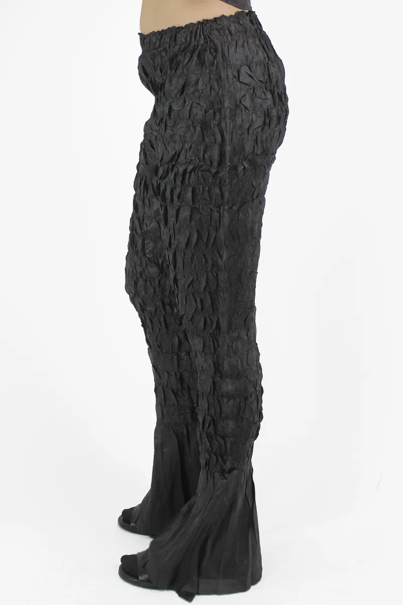 Gongdid Design PANTALONS Hand Pleated Pants