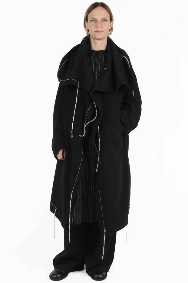 Yohji Yamamoto MANTEL Design Sleeve Cape