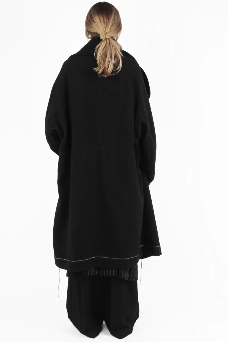 Yohji Yamamoto CAPPOTTI Design Sleeve Cape