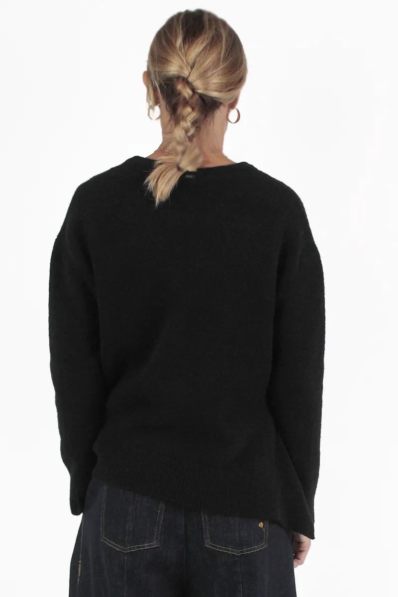 High PULLOVER Advance Cutouts Sweater